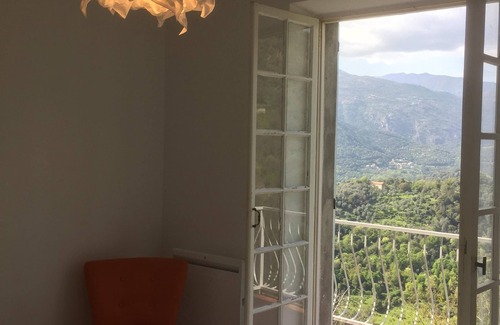 Sainte-Lucie-de-Tallano Casa | MAGNIFICA VILLA INDIVIDUAL DE 150 M2 CON INCREÍBLES VISTAS AL VALLE