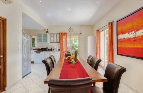 Pianotolli-Caldarello Casa | Villa I Tre Fratelli by Interhome