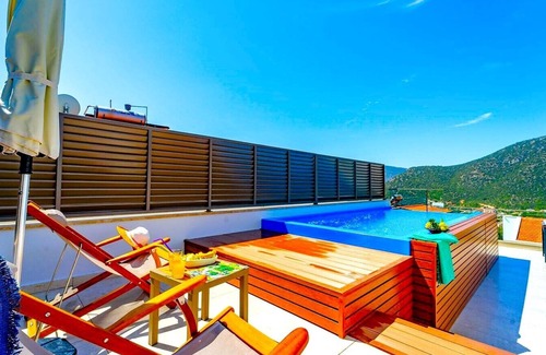 Kalkan Villa | Villa Tymnessos - Villa familiar, piscina privada e impresionantes vistas al mar
