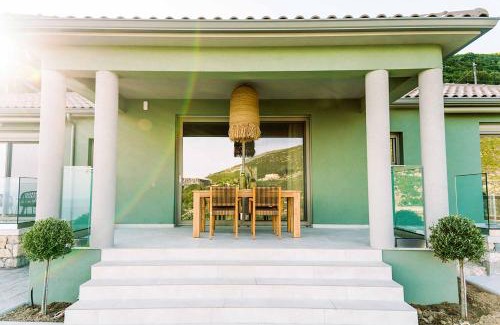 Eleios-Pronnoi Villa | Villa Ieros