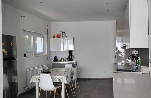 Cavagnano Villa | Villa 'Il Gelsomino' con vistas a la montaña, terraza privada y Wi-Fi