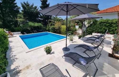 Bol Villa | Villa Ilaria