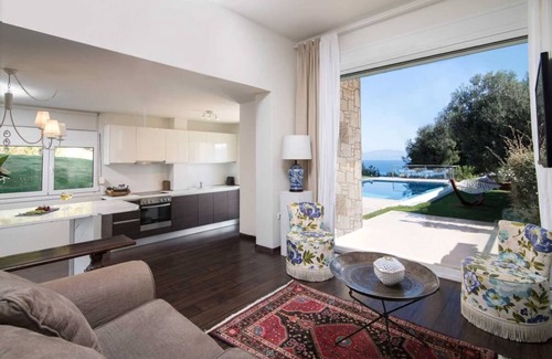 Paliouri Villa | Villa Iliachtis by Fantasia Villas