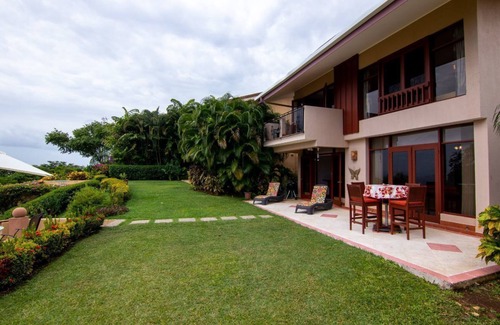 El Ocotal Villa | Villa in absolute tranquility with beach 3 swimming pools and onsite restaurant