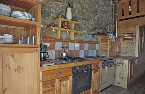 Ayguatebia-Talau Casa | Villa en Ayguatébia-Talau con Jardín y BBQ
