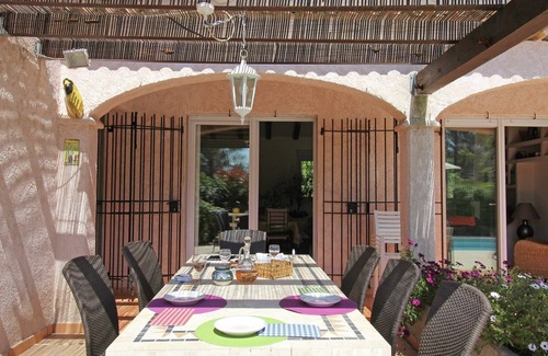 Bagnols-en-Foret Villa | Villa en Bagnols cerca del mar con piscina