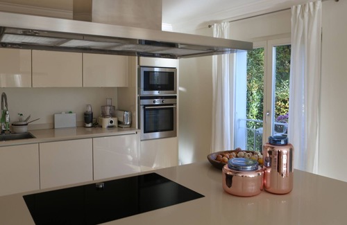 Coppet Villa | Villa en Coppet, a 15 minutos de Geneve, a 50 minutos de Megeve