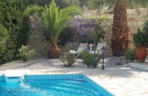 Kirianna Villa | Villa en Creta con Piscina y Vista al Mar