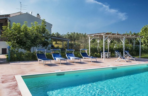 Cupra Marittima Villa | Villa en Cupra Marittima con 5 habitaciones, capacidad 10