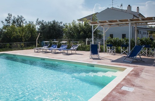 Cupra Marittima Villa | Villa en Cupra Marittima con 5 habitaciones, capacidad 10