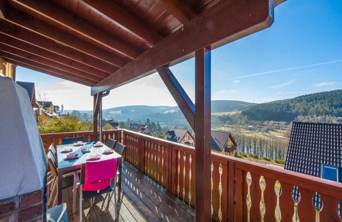 Kronenburg Casa | Villa en Alemania con Sauna y Vistas