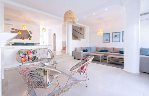 Cherrat Casa | Villa in Golf Resort with Shared Pool