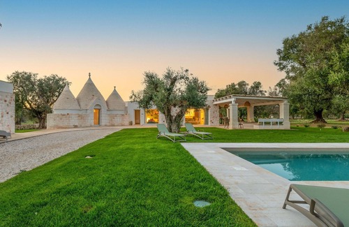 San Vito dei Normanni Villa | Villa en San Vito Dei Normanni con 4 habitaciones, capacidad 8