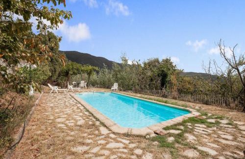Sant Iscle de Vallalta Casa | Villa in Maresme near Montnegre Park, cleaning included