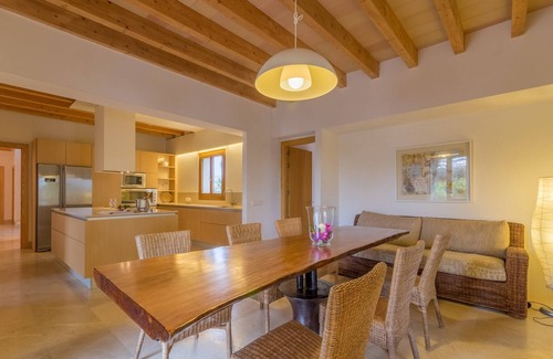 Buger Casa | Villa en Mallorca con Piscina Salada
