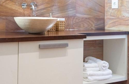 Urbanizacion Costabella Villa | Villa in Marbella near Beach