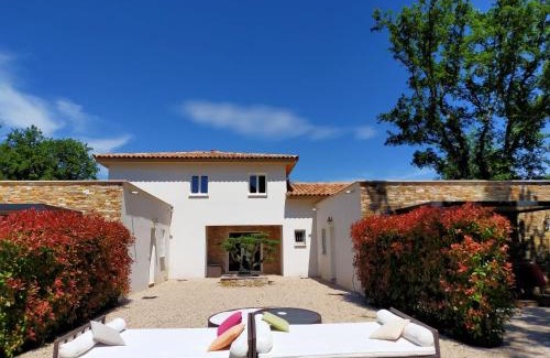 Montauroux Villa | Villa in Montauroux with Pool and Hill Views