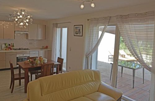 Montauroux Villa | Villa in Montauroux with Pool and Forest Views