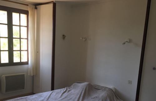 Caumont-sur-Durance Villa | Vrbo Property