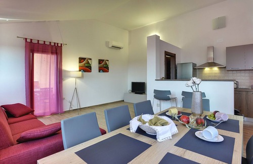 Valdebek Villa | Villa en Pula con playa de mar