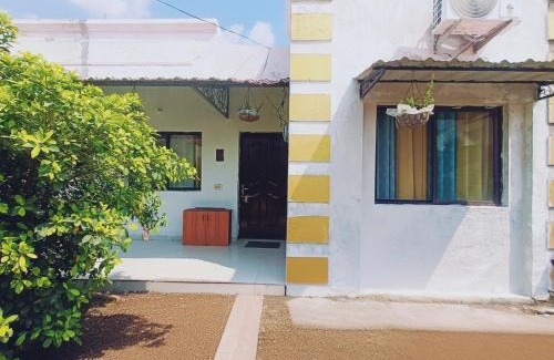 Mathura Villa | Villa in Radha Golf l 5 mins to Sri Rupa Seva Kunj ISKCON l Near Gaurangi Ras Kunj & Brij Vasundhara