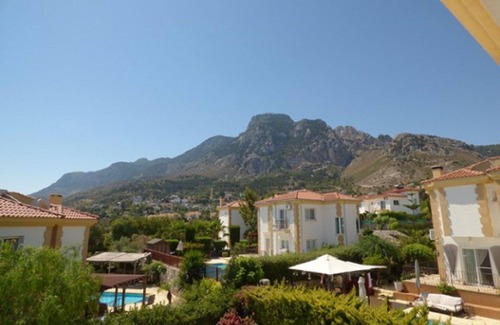 Dikmen Villa | Villa en ubicación relajante con fantásticas vistas. alojamiento espacioso para 6