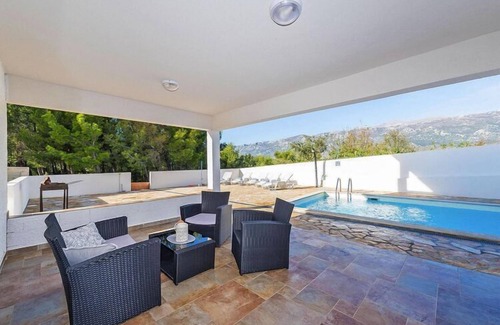 Rovanjska Villa | Villa en Rovanjska con Vistas al Mar y Piscina