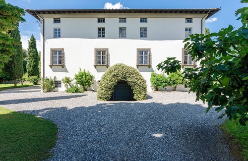 Capannori Villa | Villa en Segromigno In Monte con 11 habitaciones, capacidad 22