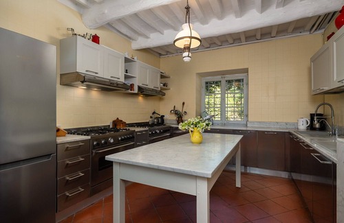 Capannori Villa | Villa en Segromigno In Monte con 11 habitaciones, capacidad 22