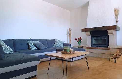 Camaret-sur-Aigues Otro | Villa in the countryside!
