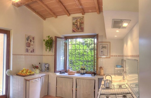 Todi Villa | Villa en Todi, magníficas vistas, piscina privada, servicio de limpieza