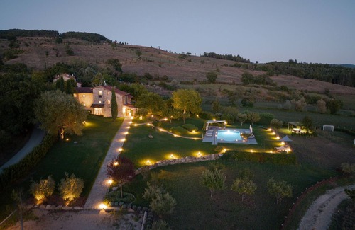 Bibbiena Casa | Villa en Toscana con Piscina y Vistas