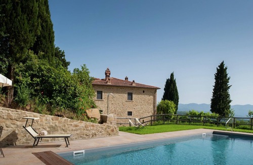 Arezzo Villa | Villa en Toscana con Viñedo Orgánico