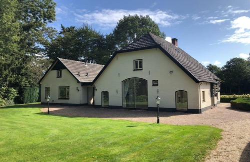 Twello Villa | Villa en Twello con amplio jardín