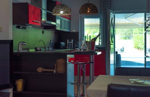 Trilj Villa | Villa en Ugljane con Piscina y Naturaleza