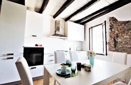 Santa Giustina Apartamento | Villa en Valbelluna con piscina y Dolomitas