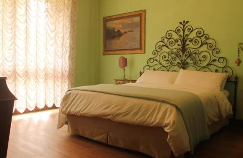 Oggiono Cama Y Desayuno | Villa Inella