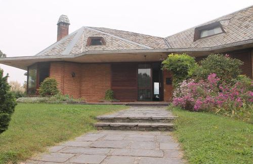 Oggiono Cama Y Desayuno | Villa Inella