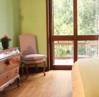 Oggiono Cama Y Desayuno | Villa Inella