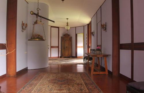 Oggiono Cama Y Desayuno | Villa Inella