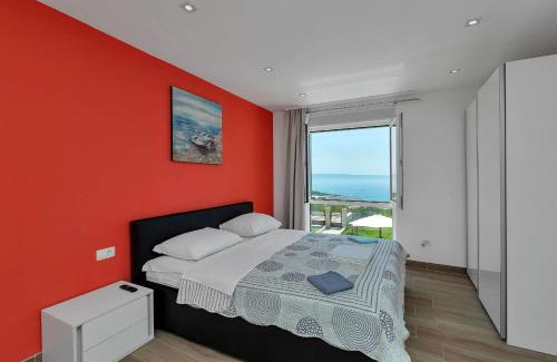 Zelenka Villa | Villa Infinite Joy