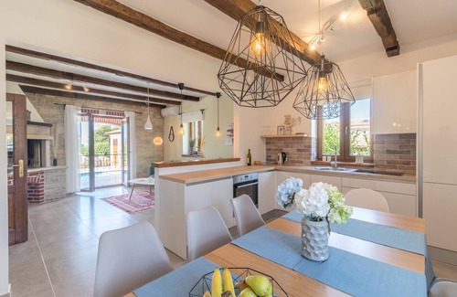 Stifanici Villa | Villa Ingrid con piscina grande cerca de Porec