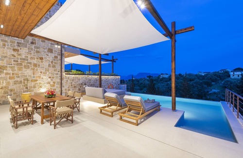 Katomerion Villa | Villa "Ino" con vistas al mar, piscina privada y Wi-Fi