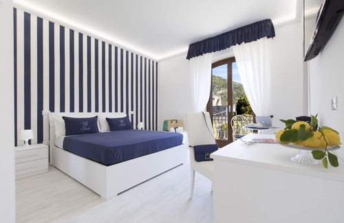 Piano di Sorrento Cama Y Desayuno | Villa Iolanda