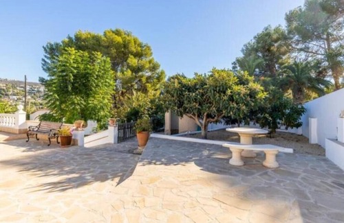 La Sabatera Villa | Villa Jacaranda