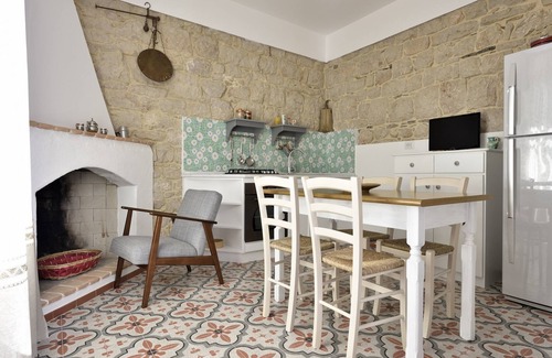 Baunei Apartamento | Villa Janas. Apartamentos con una vista maravillosa del mar y las montañas. Zona tranquila