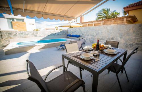 Solana del Matorral Apartamento | Villa Jandia Modern new apartment Morro Jable Private heated pool big terrace and parking