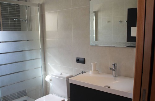 Les Tres Cales Chalet De Esquí | VILLA JASMI, chalet a 700m de la palaya