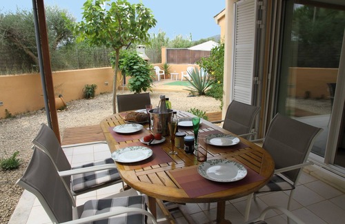 Cala Bona Chalet De Esquí | Casa Cala Bona cerca de la playa con terraza y BBQ
