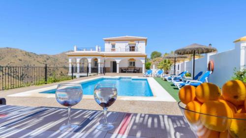 Viñuela Villa | Villa Jazmin Vinuela by Ruralidays